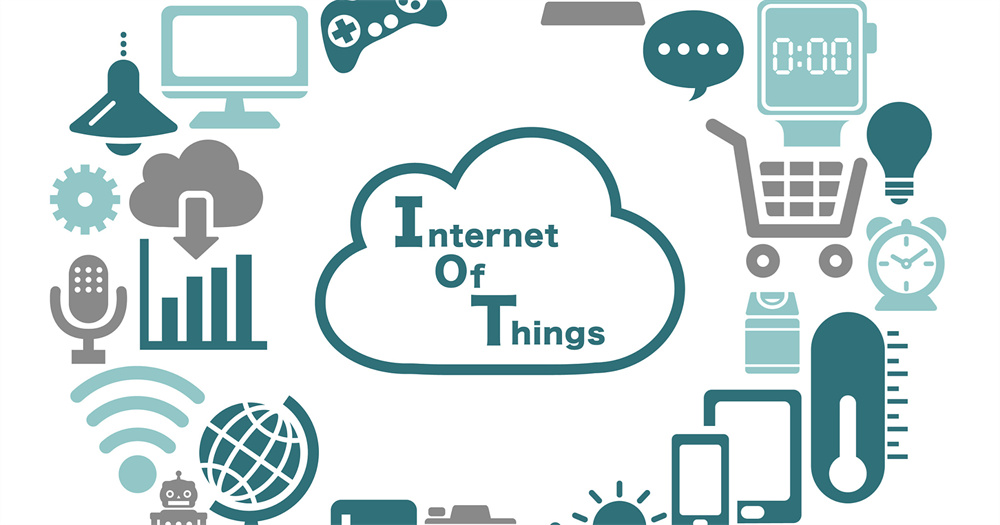 在高層住宅中部署防火門監(jiān)控系統(tǒng)需要考慮哪些法規(guī)和標(biāo)準(zhǔn)？